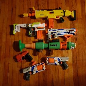Lot of 7 NERF FORTNITE Blasters